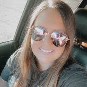 Meet your Posher, Savannah